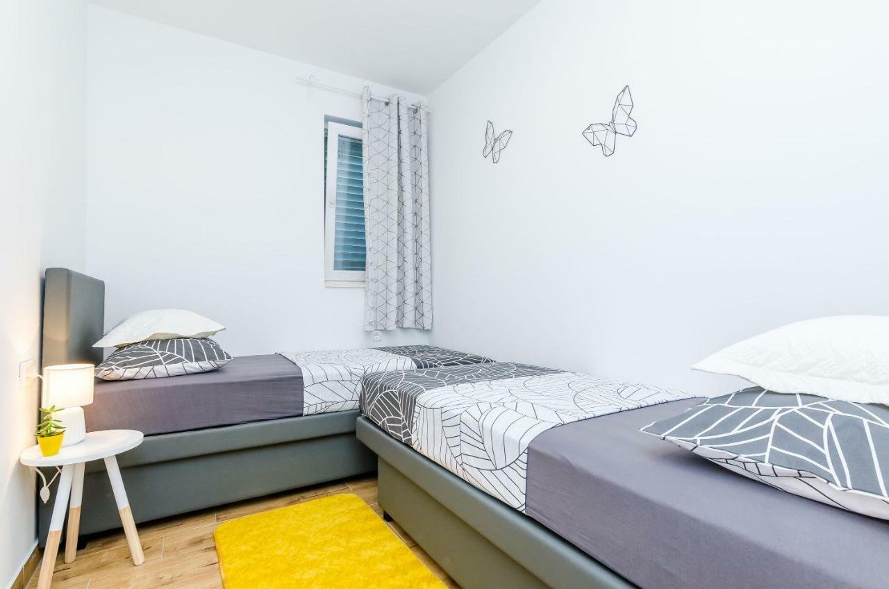 Apartment Moon River Mokošica Eksteriør billede